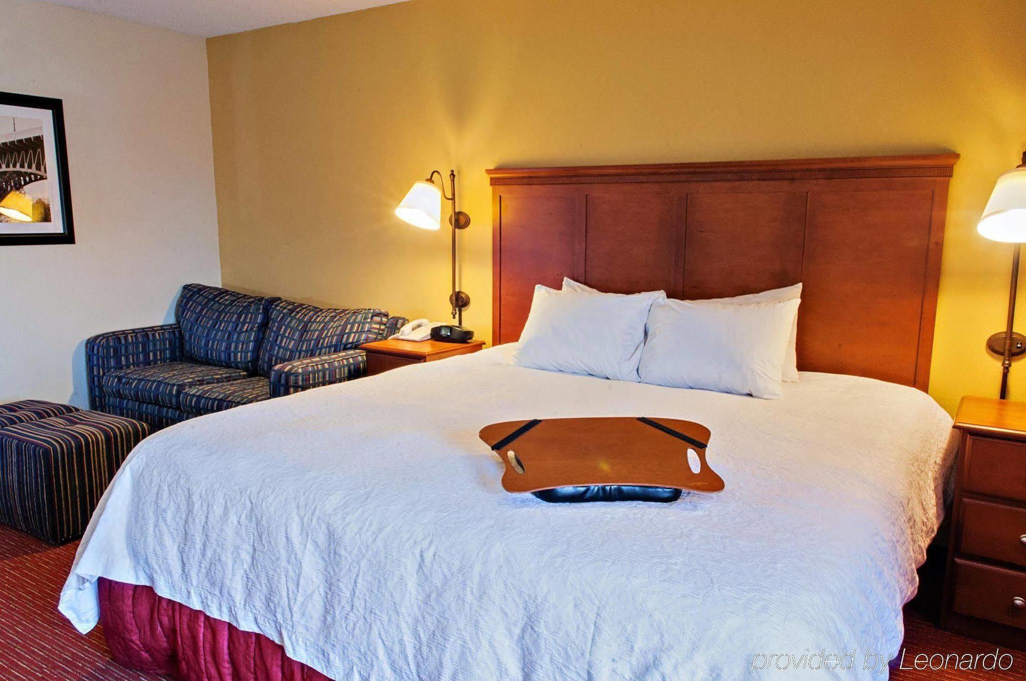 Hampton Inn Louisville Airport Fair/Expo Center Bilik gambar